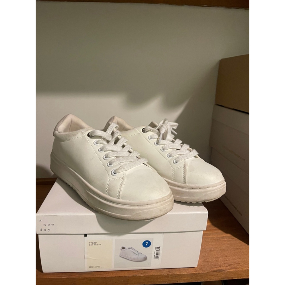 Women's New Day Sneakers, White, Size 7 - Picture 1 of 2